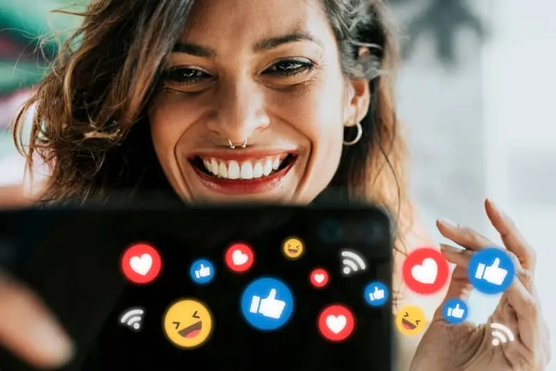 ejemplos de marketing en redes sociales